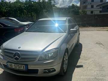 Auto: Mercedes w204
