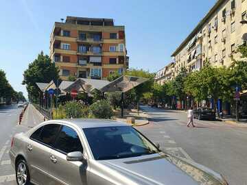 Cars: Mercedez Benz E Class, Evo 220, Automatic, Diesel, AB168GX