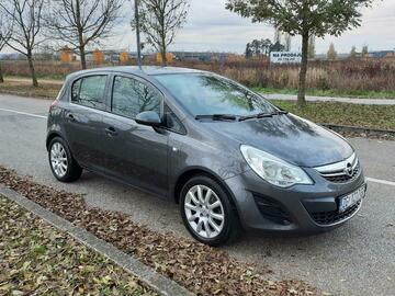 Auto: Opel corsa