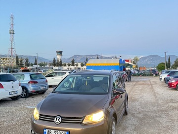 Cars: Volswagen Touran