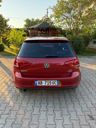 VW Golf 7 red (L)