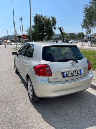 Toyoto Auris