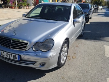 Cars: Mercedes benz c class