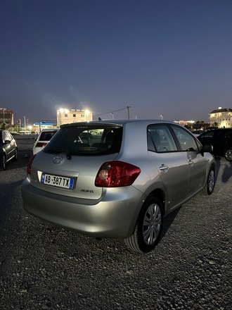 Toyoto auris