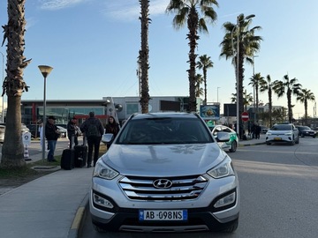 Cars: Hyundai  7 Seater 