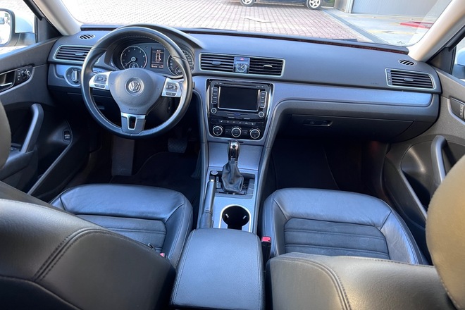 Volkswagen Passat