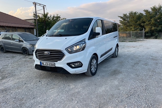 Ford Tourneo Costume , Full Climate & full Options