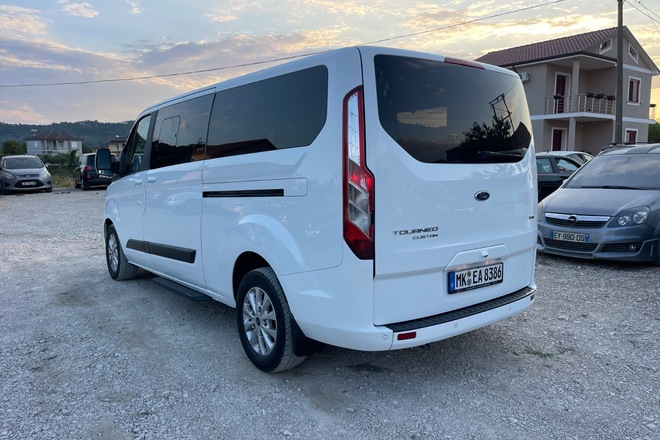 Ford Tourneo Costume , Full Climate & full Options