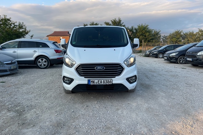 Ford Tourneo Costume , Full Climate & full Options