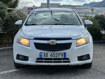 Cars: Chevrolet cruze