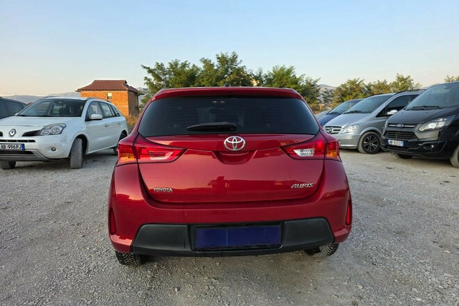 Toyota Auris 144