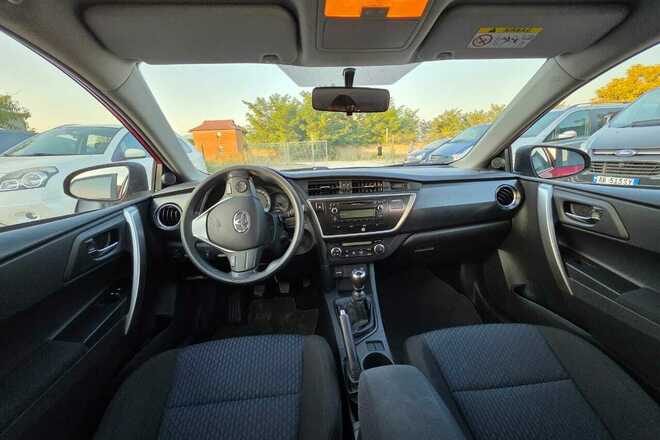 Toyota Auris 144