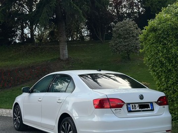 Makina: Volkswagen JETTA