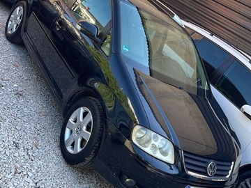 Auto: Volkswagen Touaran