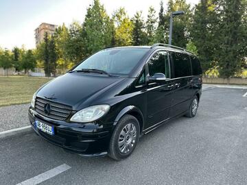 Auto: MERCEDES BENZ VIANO 3.0 