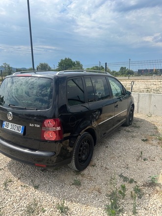 VW Touran 6+1 AUTOMAT 