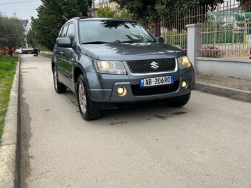 Makina: Suzuki grand vitara 