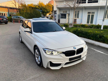 Cars: BMW Series 3 Luxury