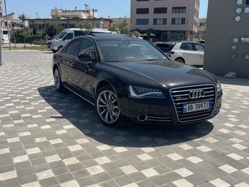 Cars: Audi A8 Quattro