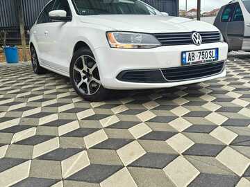 Cars: Volkswagen Jetta 2014