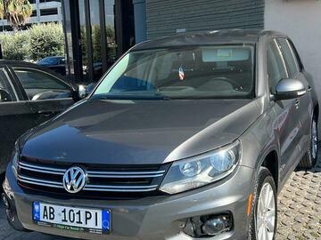 Makina: Volkswagen Tiguan AB101PI