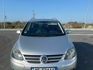 Auto: Volswagen Golf 5 plus