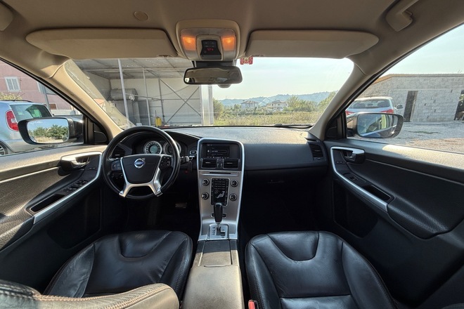 Volvo XC60 Diesel Automatic 603