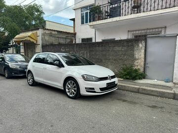 Cars: VOLKSWAGEN GOLF 7