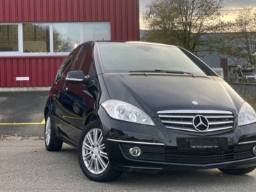 Makina: A class-Automatic 