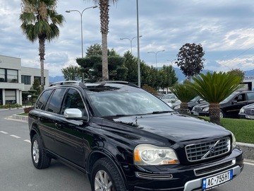 Auto: Volvo XC90