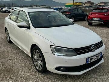 Auto: Volkswagen jetta
