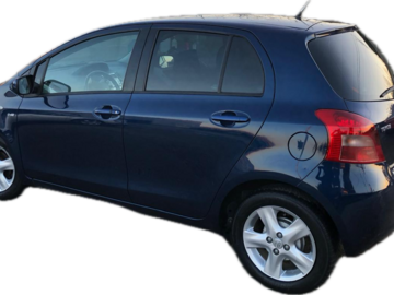 Auto: TOYOTA YARIS