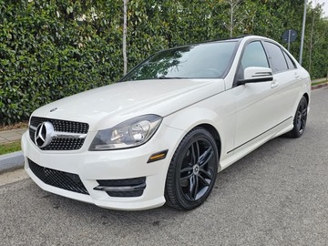 Cars: MERCEDES BENZ C CLASS