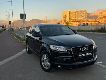 Cars: Audi Q7 PM