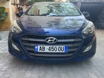 Makina: HYUNDAI