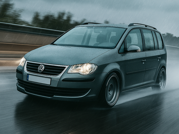 Auto: VW TOURAN