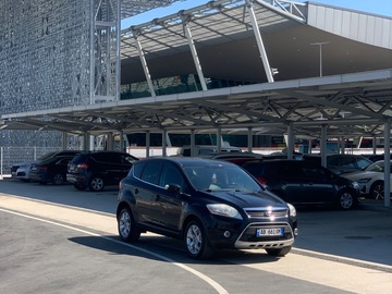 Makina: FORD KUGA 