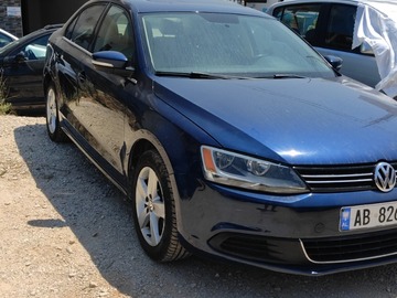 Cars: Volkswagen  JETTA 