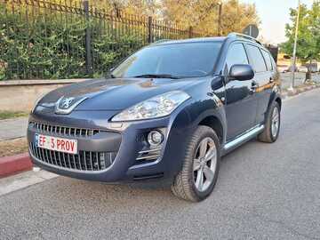 Cars: Copy of Peugeot 4x4 2011 5-7seats