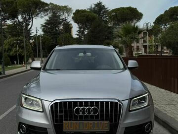 Cars: Audi Q5