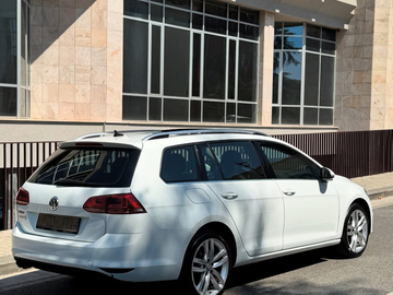 Auto: Volkswagen Golf Station Wagon