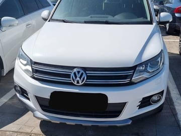 Cars: Volkswagen Tiguan