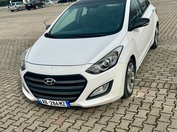 Auto: Hyundai i30 AB286MZ
