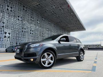 Cars: Audi Q7  S-Line  Prestige , 7 seats