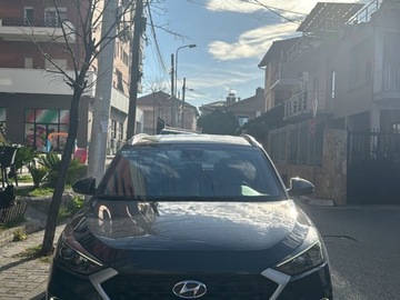 Cars: Hyundai tuscon