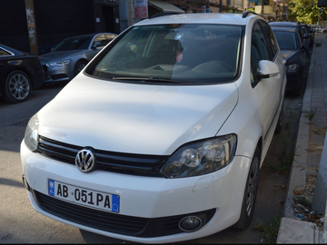 Cars: Volkswagen Golf 6+