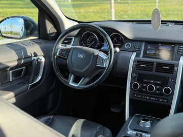 Cars: Land Rover Discovery