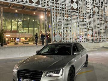 Cars: AUDI A8