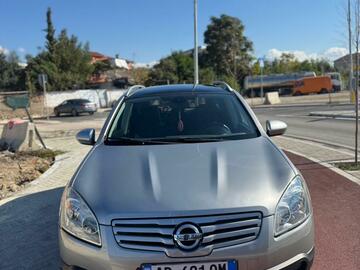 Cars: Nissan Qashqai+2