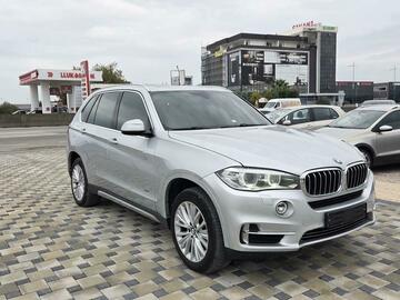 Cars: BMW X5 x-drive 30d